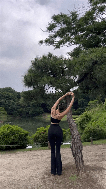Beautiful Legs and Butt Flare Leggings (with seamless T Shorts )  - 3 Colors -