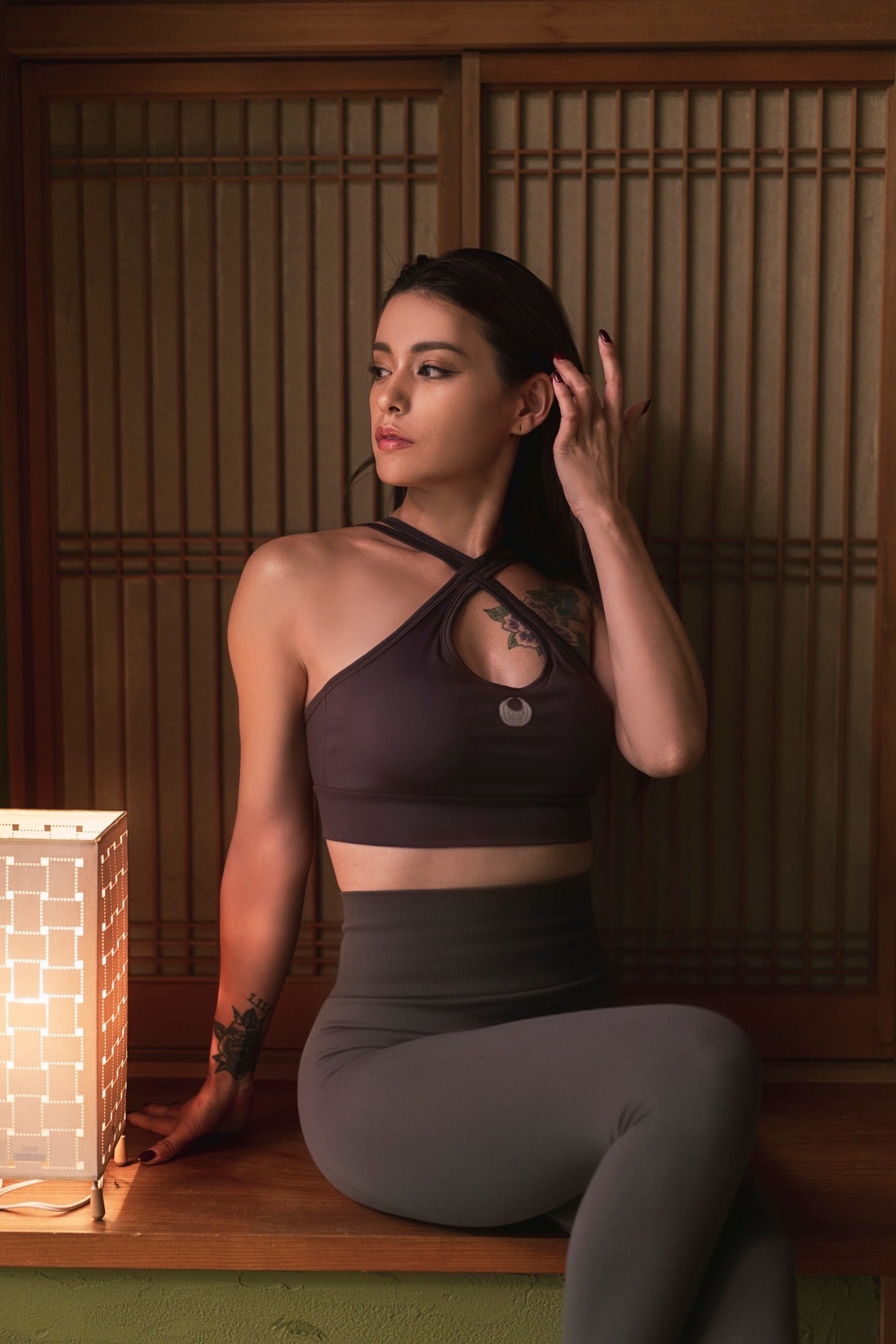 - 4ウェイ バストアップ 吸水/速乾 ブラトップ ( プッシュアップパット付き◎取り外し可能 ) 4WAY PUSH UP BRA TOPS - 11色