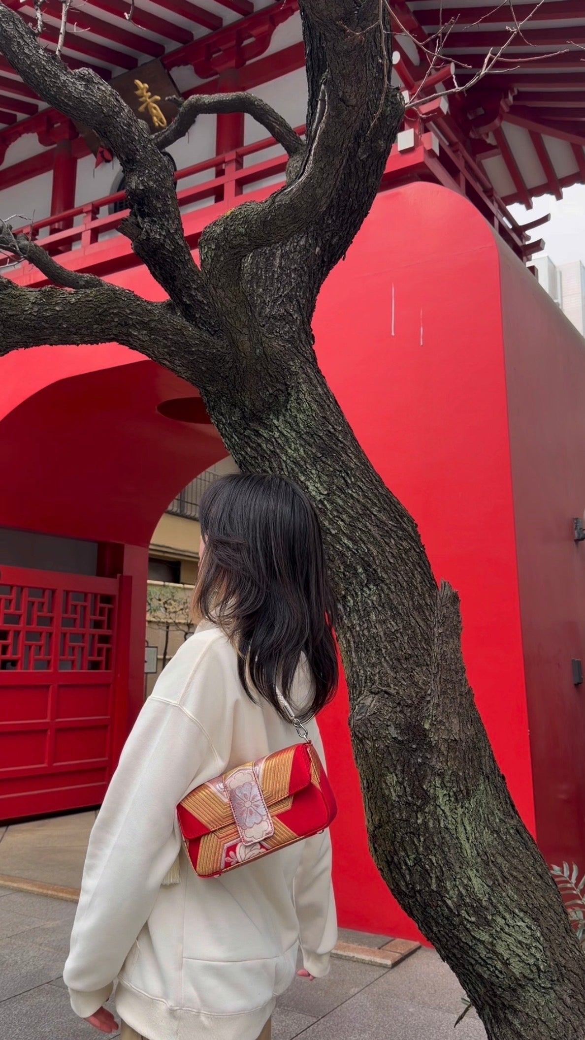 Obi Statement Shoulder Bag / 亀甲花文深紅 - Kikko Kamon Deep Red -